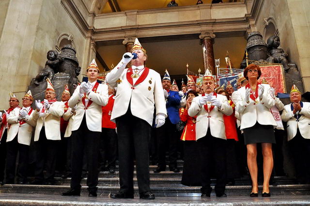 Session2012  063.jpg